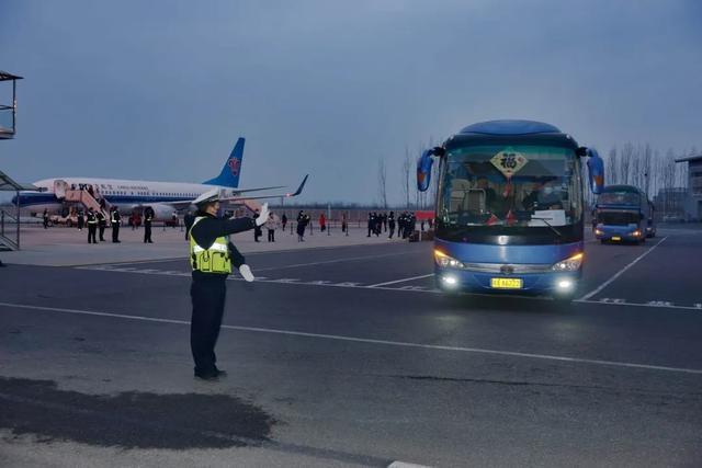 山東機場公安:把好空中入魯通道,守護山東“空中大門”!